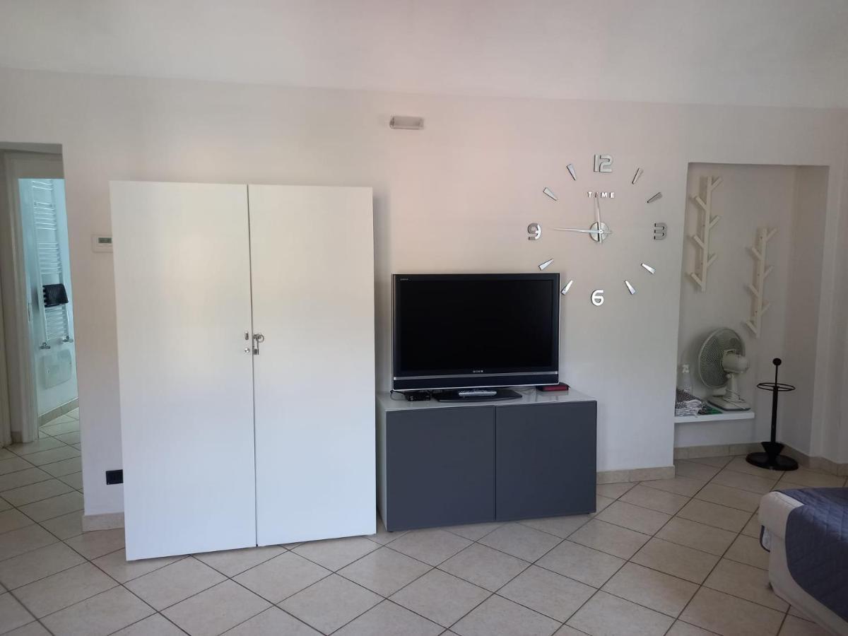 Appartement La Dimora Del Sole à Finale Ligure Extérieur photo